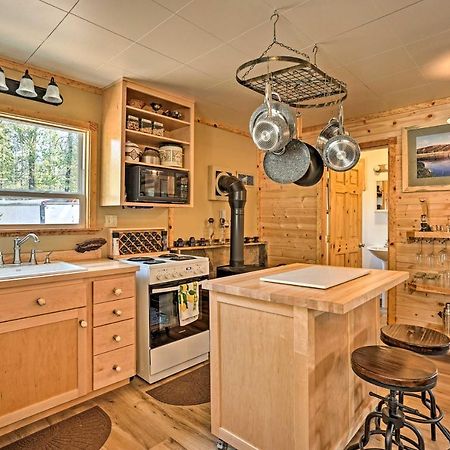 High Lakes Hideaway La Pine Fishing Cabin! Exterior photo