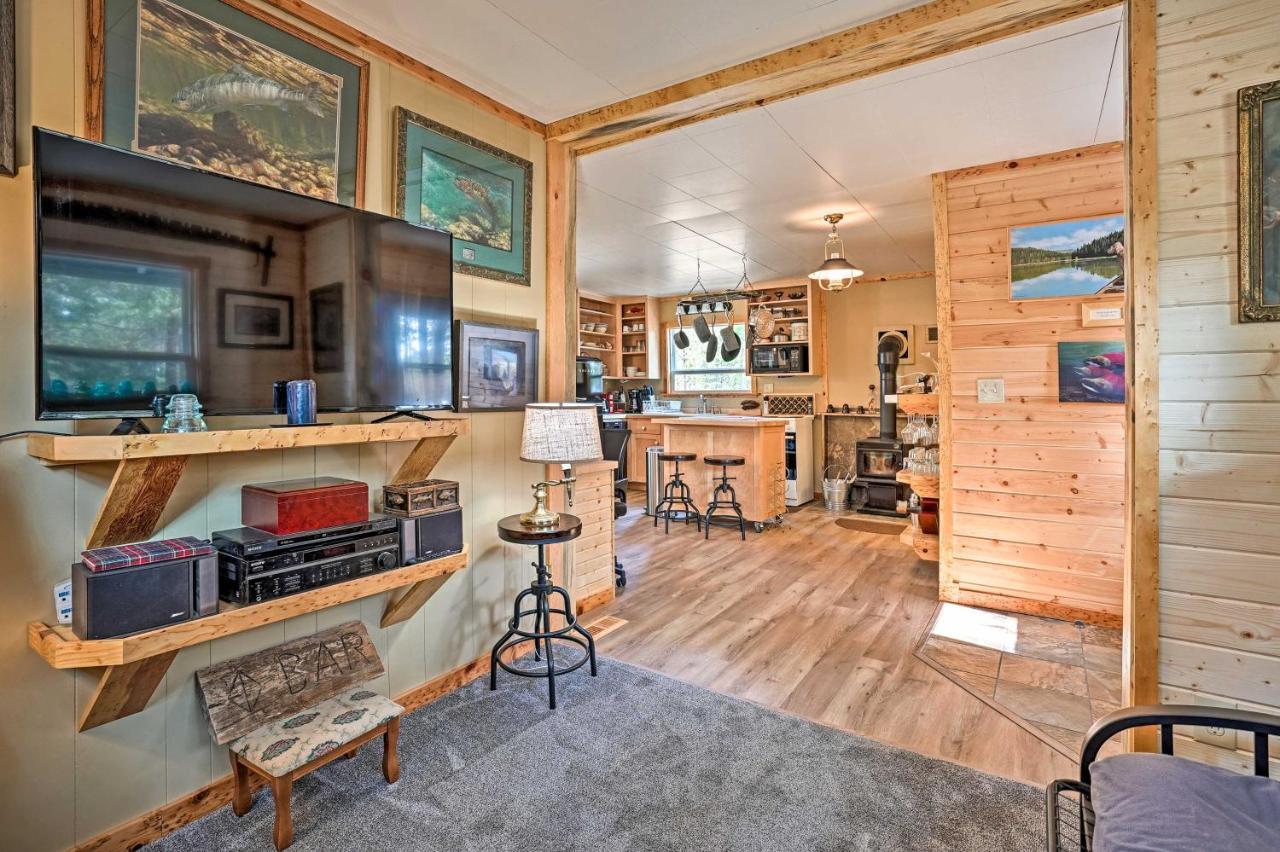 High Lakes Hideaway La Pine Fishing Cabin! Exterior photo